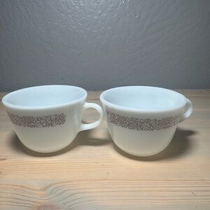PYREX Woodland Collection set of 2 cups